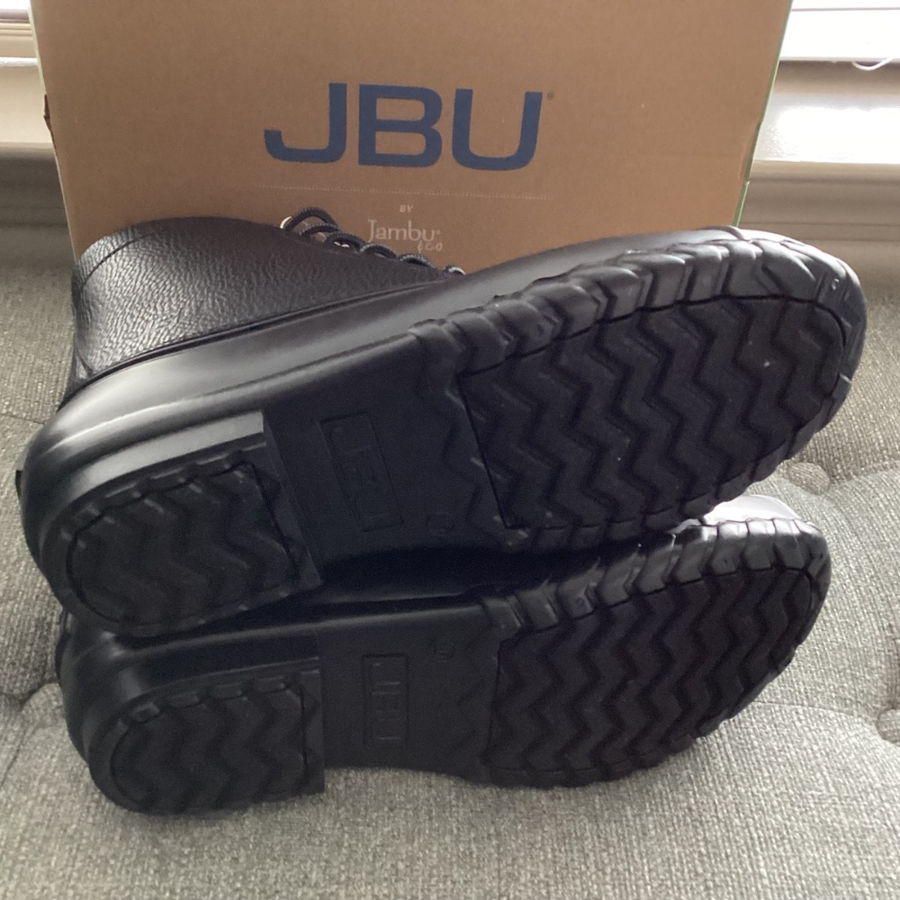JBU Men's Maine Water-Resistant Duck Boot, size 10 - Picture 5 of 13
